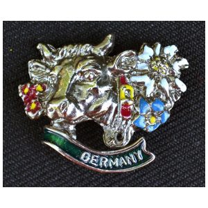 Painted Germany Steer Pin
