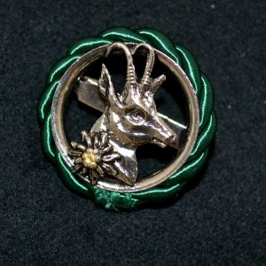 Mountain Goat and Edelweiss hat pin