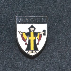 Munchen hat pin