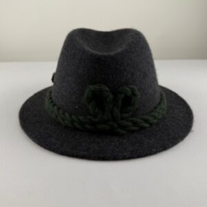 grey wool hat with green cord