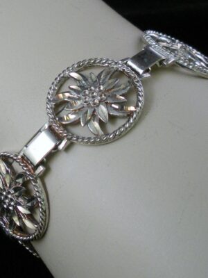 import placeholder for jew:21 22sb8"