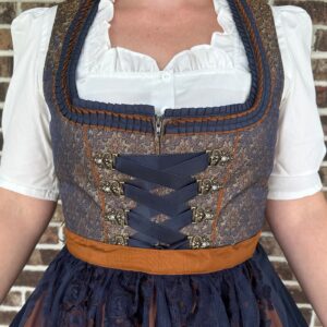 traditional german dirndls andrea dirndl, size 8 & 10