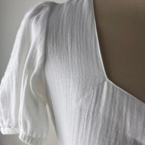 dorothea short blouse sizes 0, 12 & 18 only