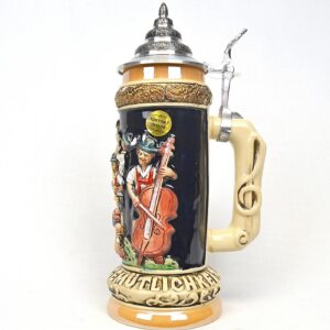 bavarian band stein 1/2 liter