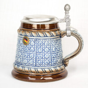 brown and blue checkered stein 1/2 liter
