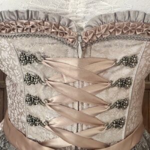 traditional german dirndls nessa dirndl