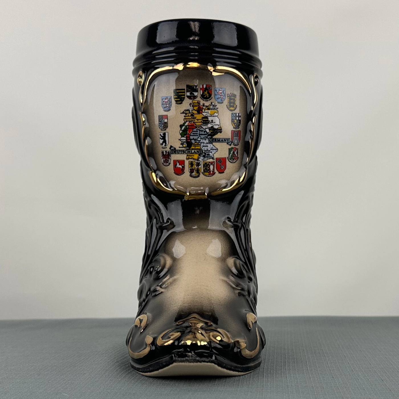 deutschland ceramic boot stein 4/10 liter deutschland ceramic boot stein 4/10 liter