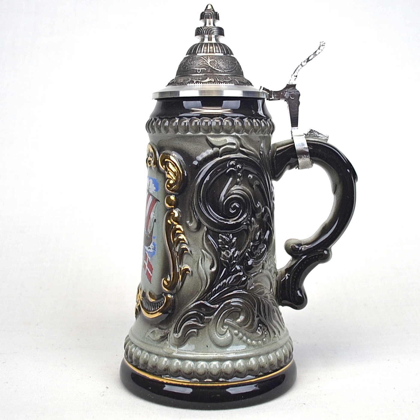 denmark shield stein 1/4 liter denmark shield stein 1/4 liter