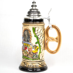 munchen oktoberfest beer stein with pretzel handle 1/2 liter
