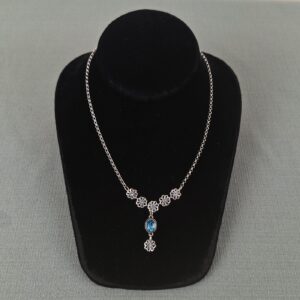 c876 blue flower necklace