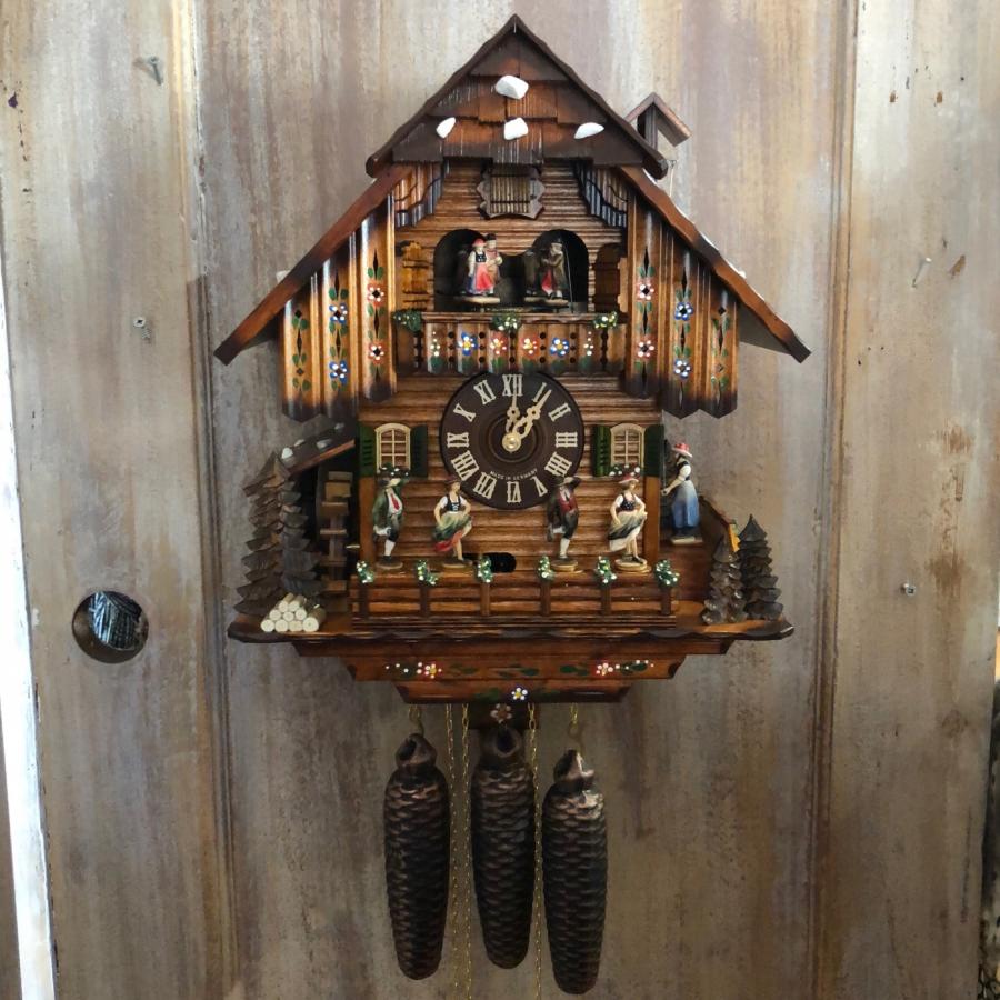 Black Forest Detailed Dancer Cuckoo Clock, 8 Day Movement Ernst Licht