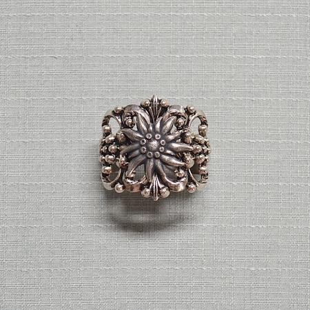 silver edelweiss tie ring